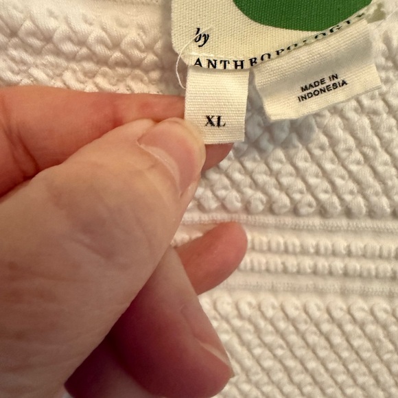 Anthropologie Textured White Tank Top - Picture 5 of 12